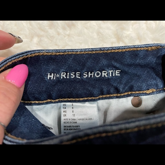 AE High Rise Shortie - Picture 3 of 4